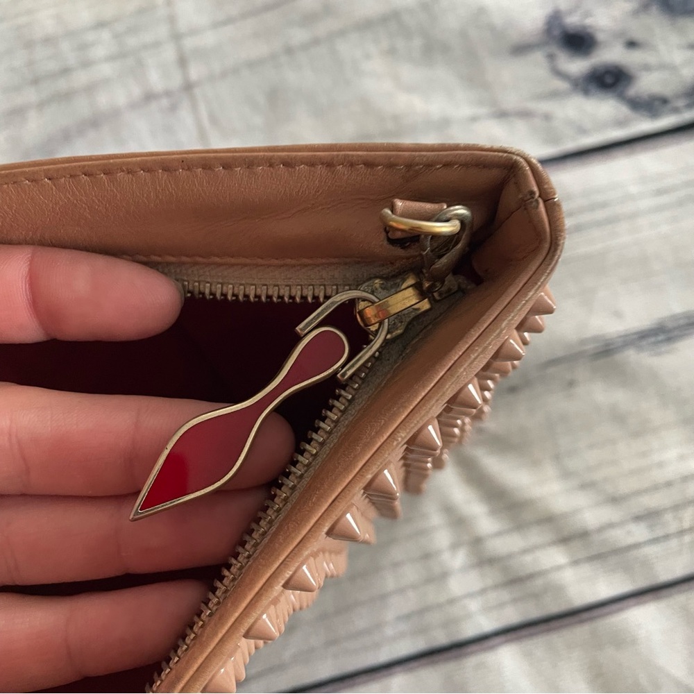 Christian Louboutin spiked clutch/ purse peach - Picture 10 of 15